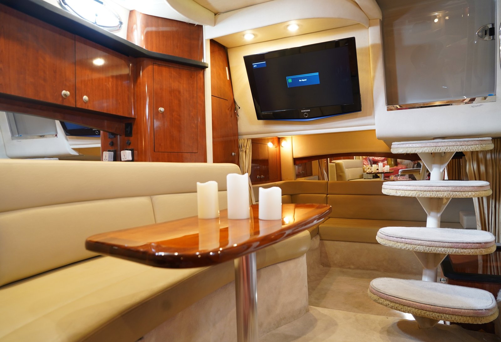 40 feet cruiser-Amanos-yachts-dubai-UAE-Abudhabi